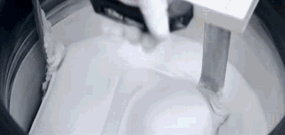 1533177630670066336.gif