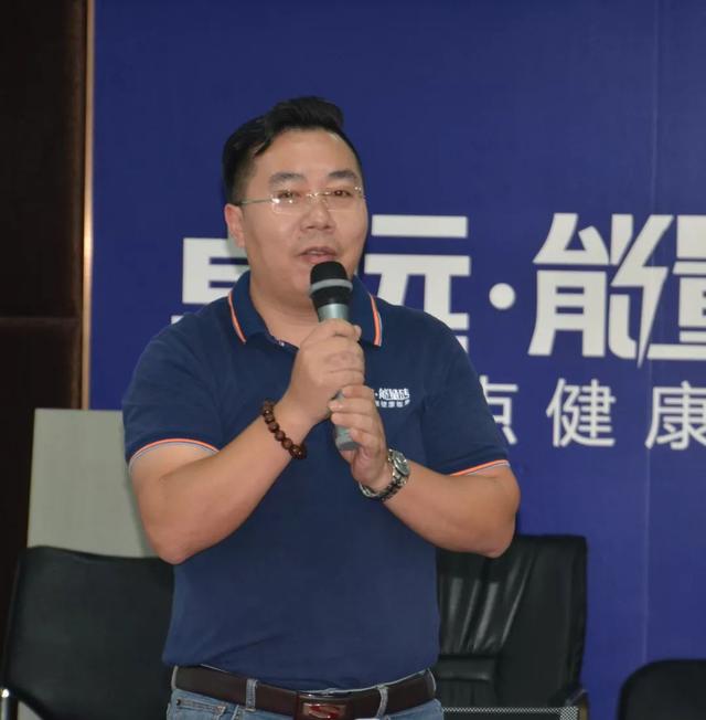 媒体来了！卓远健康能量馆来了